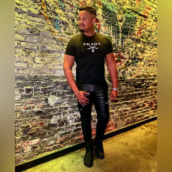 Meet your Posher, Steven - Picture 1 of 1